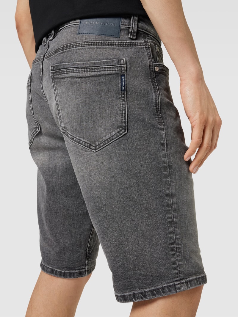 Jeansshorts im 5-Pocket-Design Modell 'Josh' in mittelgrau