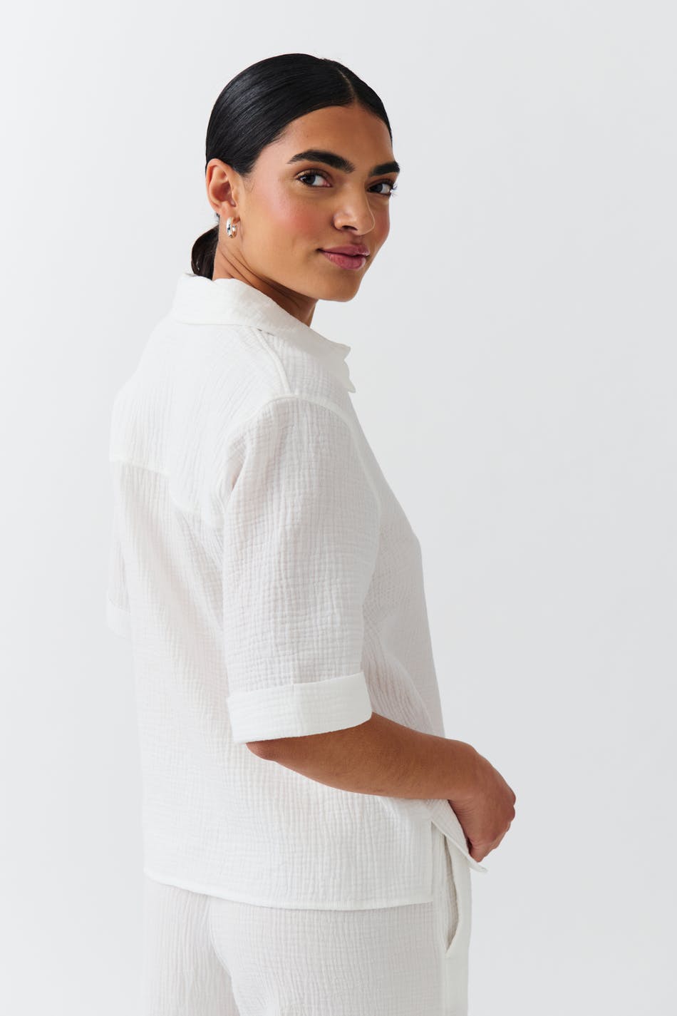 Short sleeve gauze shirt