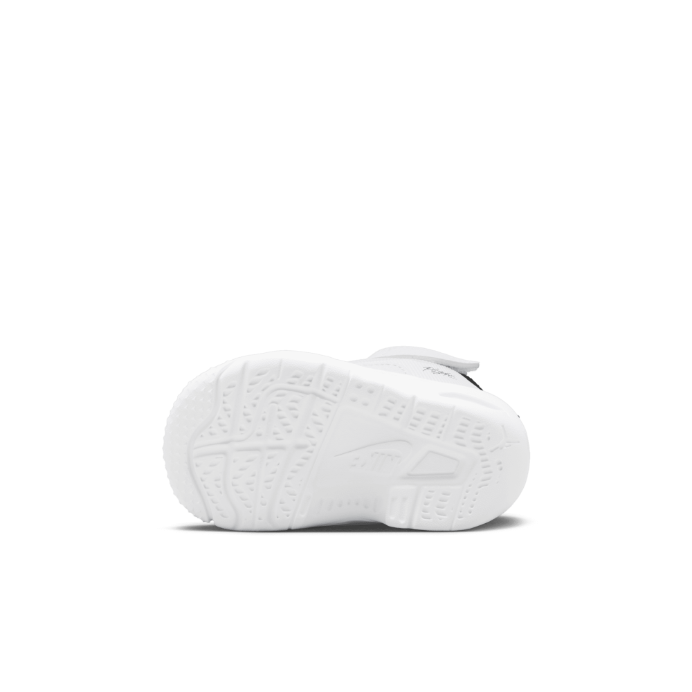 Nike Stay Loyal 3 FB9924-100 / weiss
