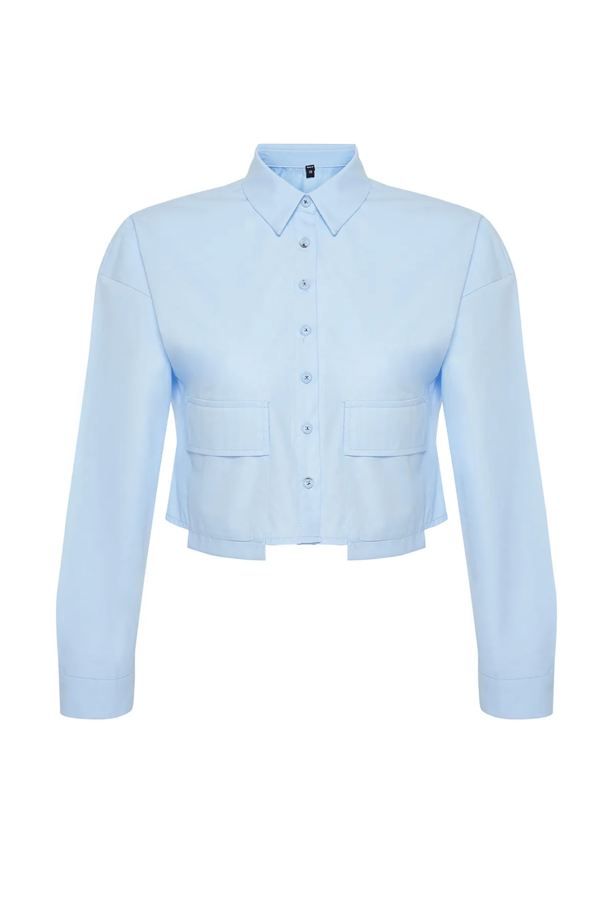 Trendyol Collection  Blaues gewebtes Crop-Shirt – Taschendetail, Regular Fit TWOSS24GO00098