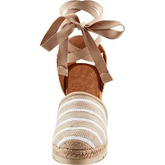 Unisa Keilsandale in beige