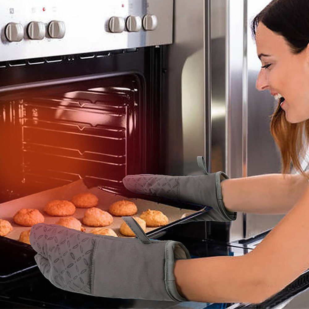 SCOKIT Topfhandschuhe 4er Set Hitzebeständig Topfhandschuhe, (Lange Backofen Handschuhe, Grau Baumwolle Backhandschuhe mit Rutschfestem Silikon Eingriff), Kochhandschuhe für Frauen Männer