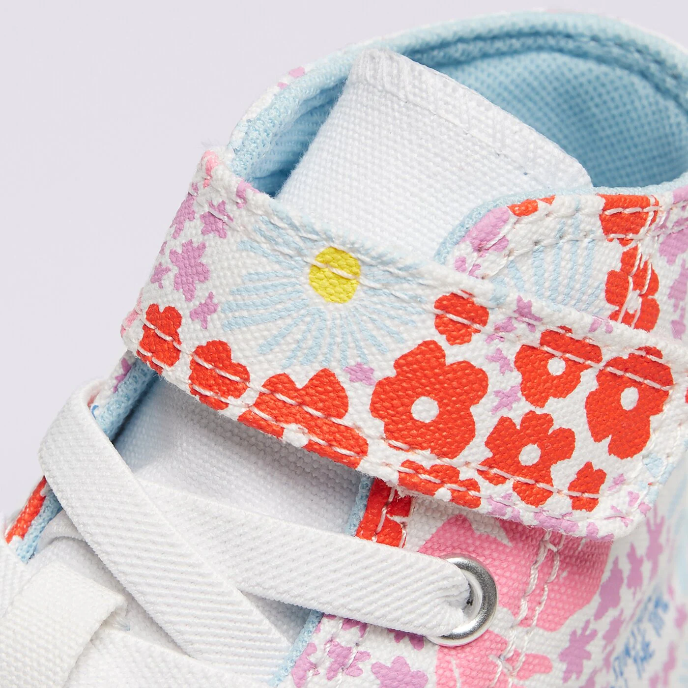 CONVERSE CHUCK TAYLOR ALL STAR 1V Rosa