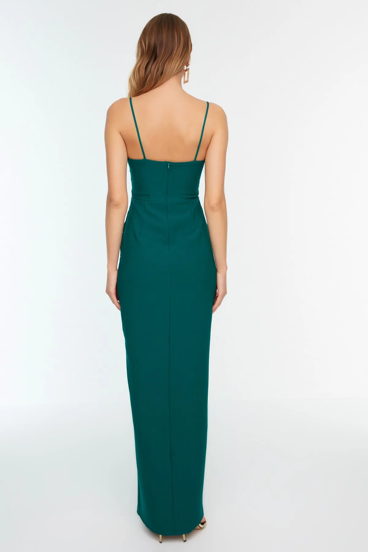 Trendyol Collection  Smaragdgrünes langes Abendkleid mit Kragendetail TPRSS20AE0295