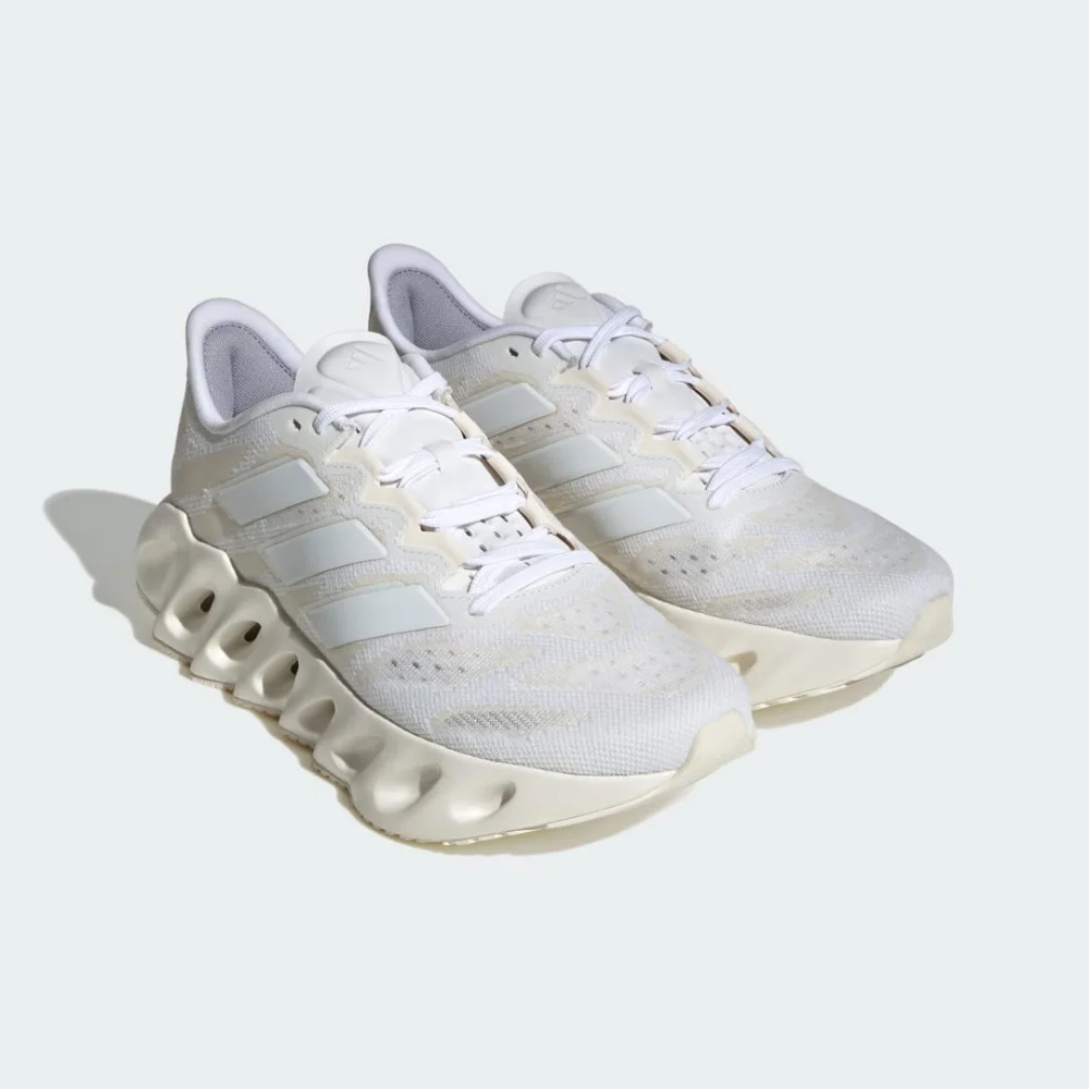 adidas Switch FWD ID1789 / weiss