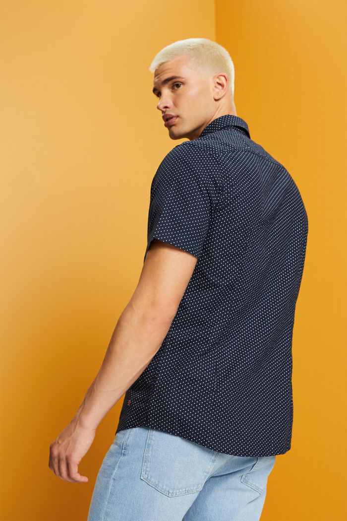 Button-Down-Hemd mit Print