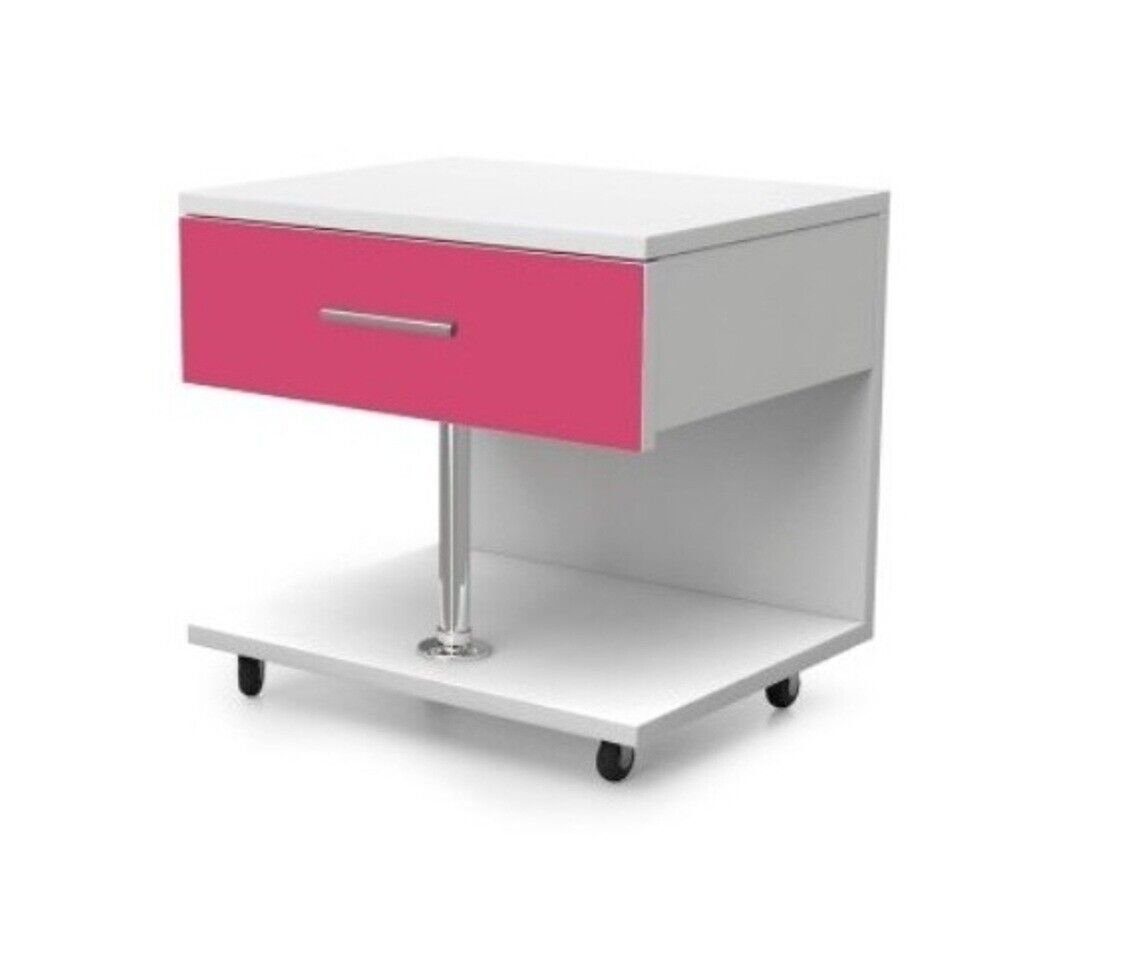 JVmoebel Jugendzimmer-Set Rosa Set Bett Nachttisch Schrank Schreibtisch Bücherregal Neu 5tlg.