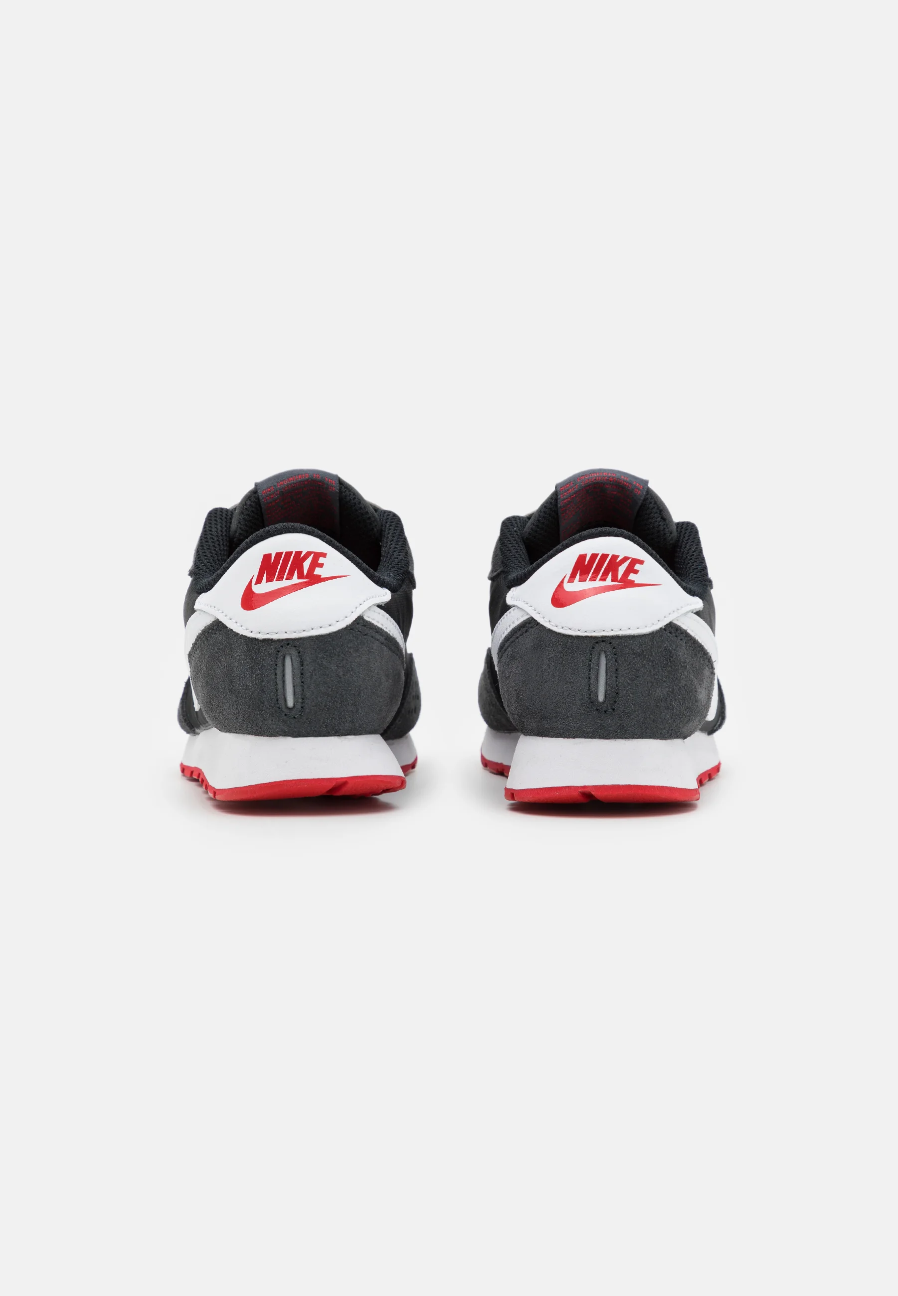 Nike Sportswear NIKE MD VALIANT (PSV) - Zapatillas bajas