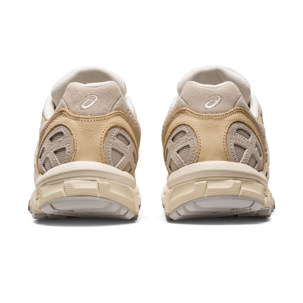 Asics GEL Sonoma 15 50 1202A414-250 / braun