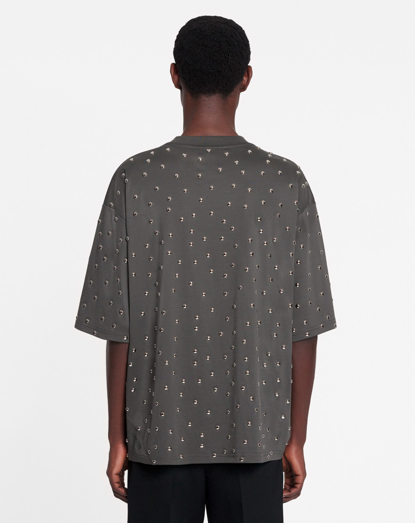 T-SHIRT OVERSIZE CLOUTÉ
