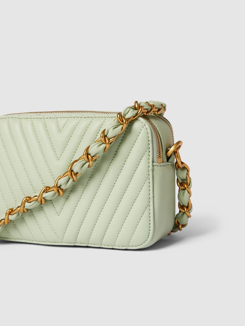 Umhängetasche mit Ziernähten Modell 'ELLA' in mint