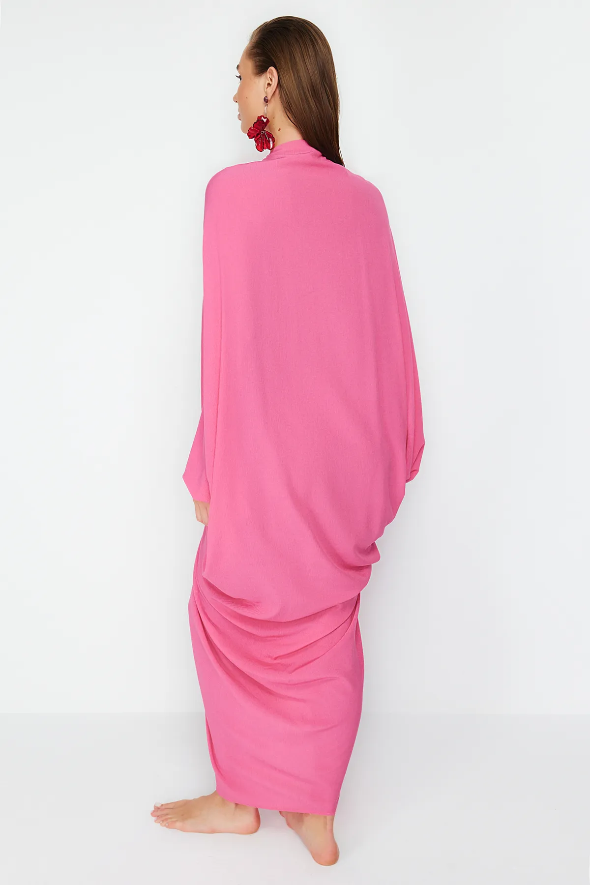 Trendyol Collection  Fuchsia Wide Fit Maxi Woven gerafftes Strandkleid TBESS23EL00274