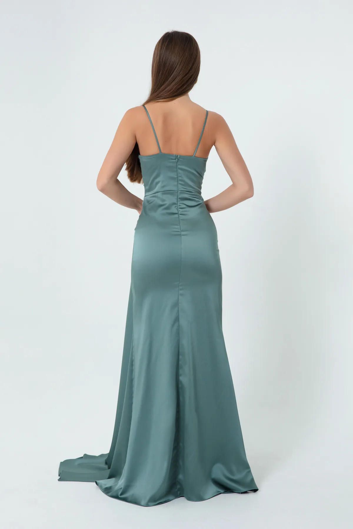 Lafaba  Langes Satin-Abendkleid und Abschlusskleid für Damen mit türkisfarbenen Trägern