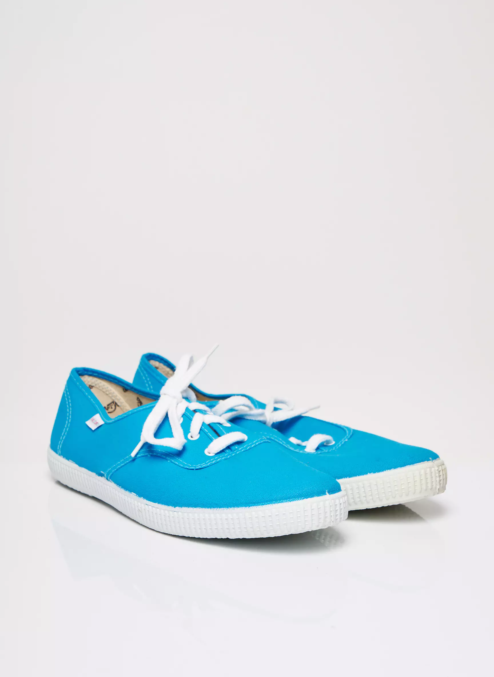 Victoria Baskets Homme couleur bleu