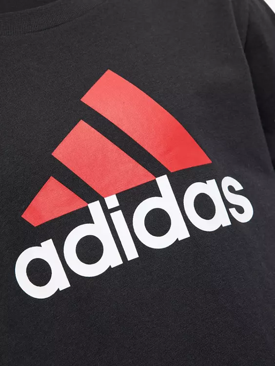 adidas T-Shirt