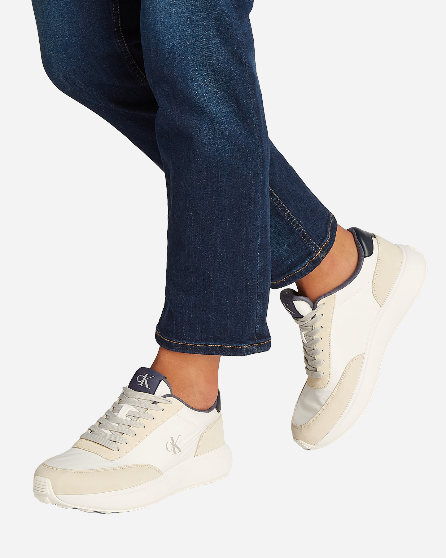 Tenisky Calvin Klein Jeans Athleisure Runner Laceup Mix M YM0YM01195-02U