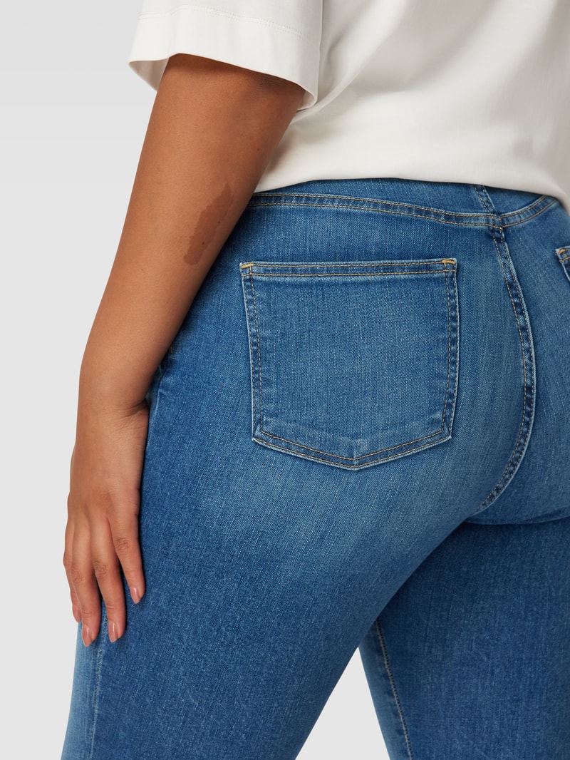PLUS SIZE Slim Fit Jeans mit Kontrastnähten in jeans