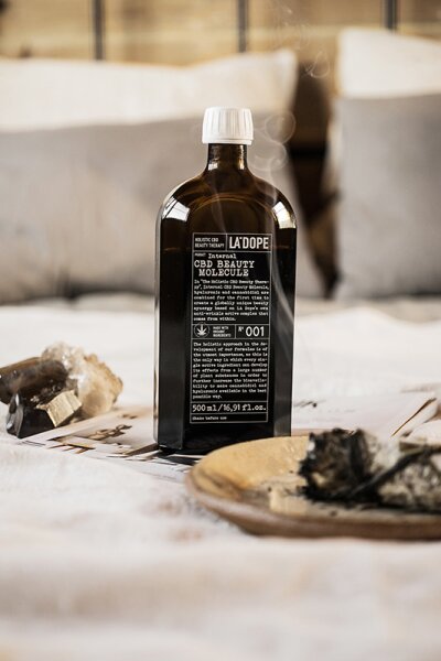 La Dope CBD Beauty Molecule 001  Nahrungsergänzungsmittel