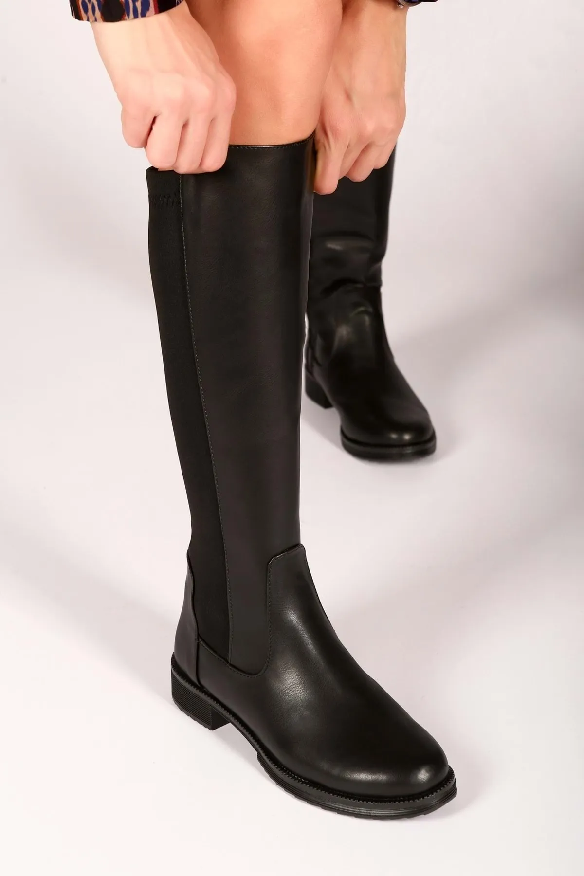 Shoeberry  Damen-Stiefel „Justine Black Skin“ mit Reißverschluss Black Skin
