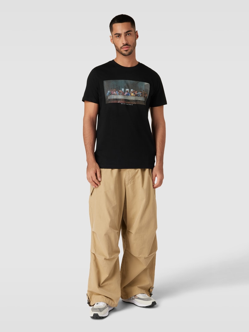T-Shirt mit Rundhalsausschnitt Modell 'Can´t Hang With Us in schwarz