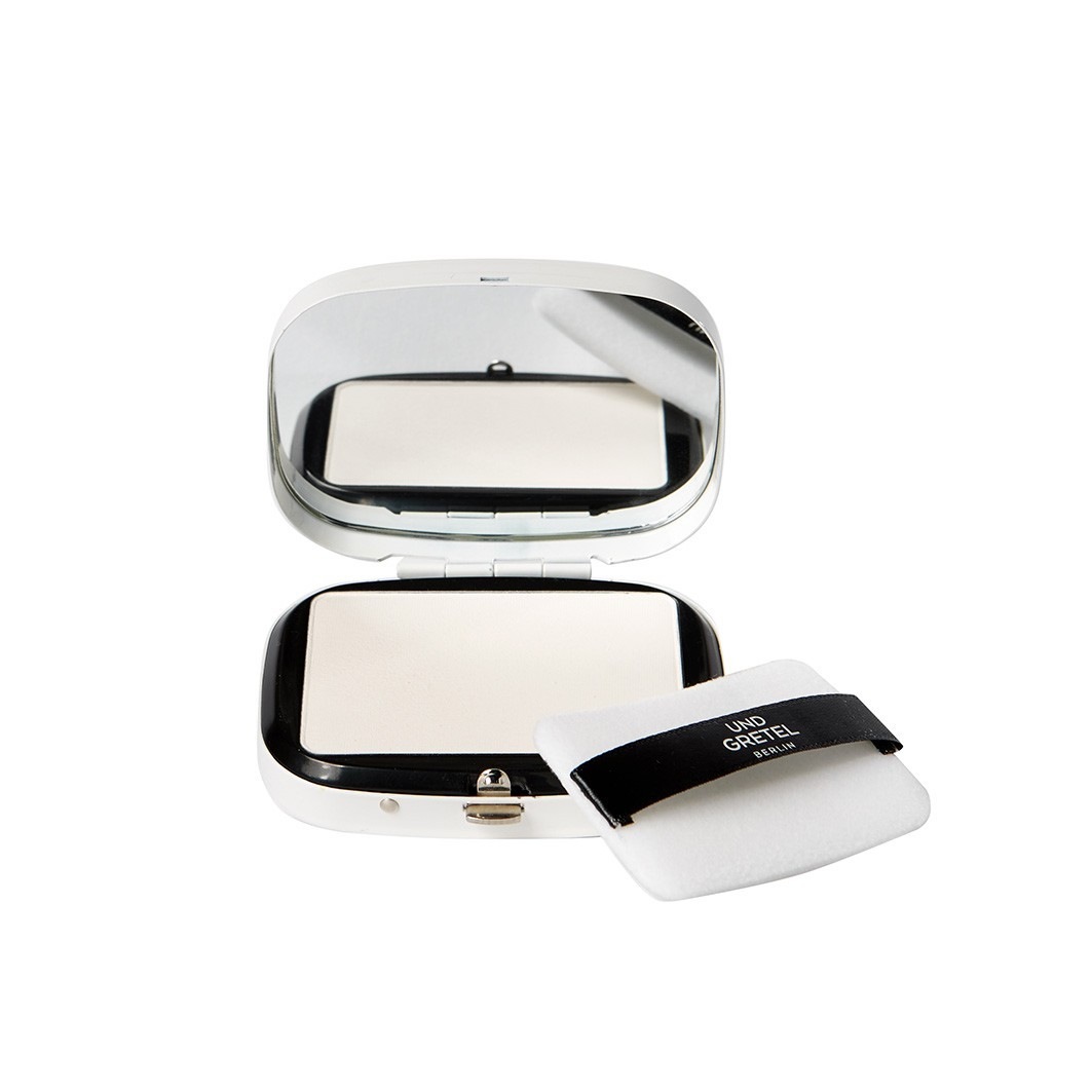 Ilge Translucent Compact Powder