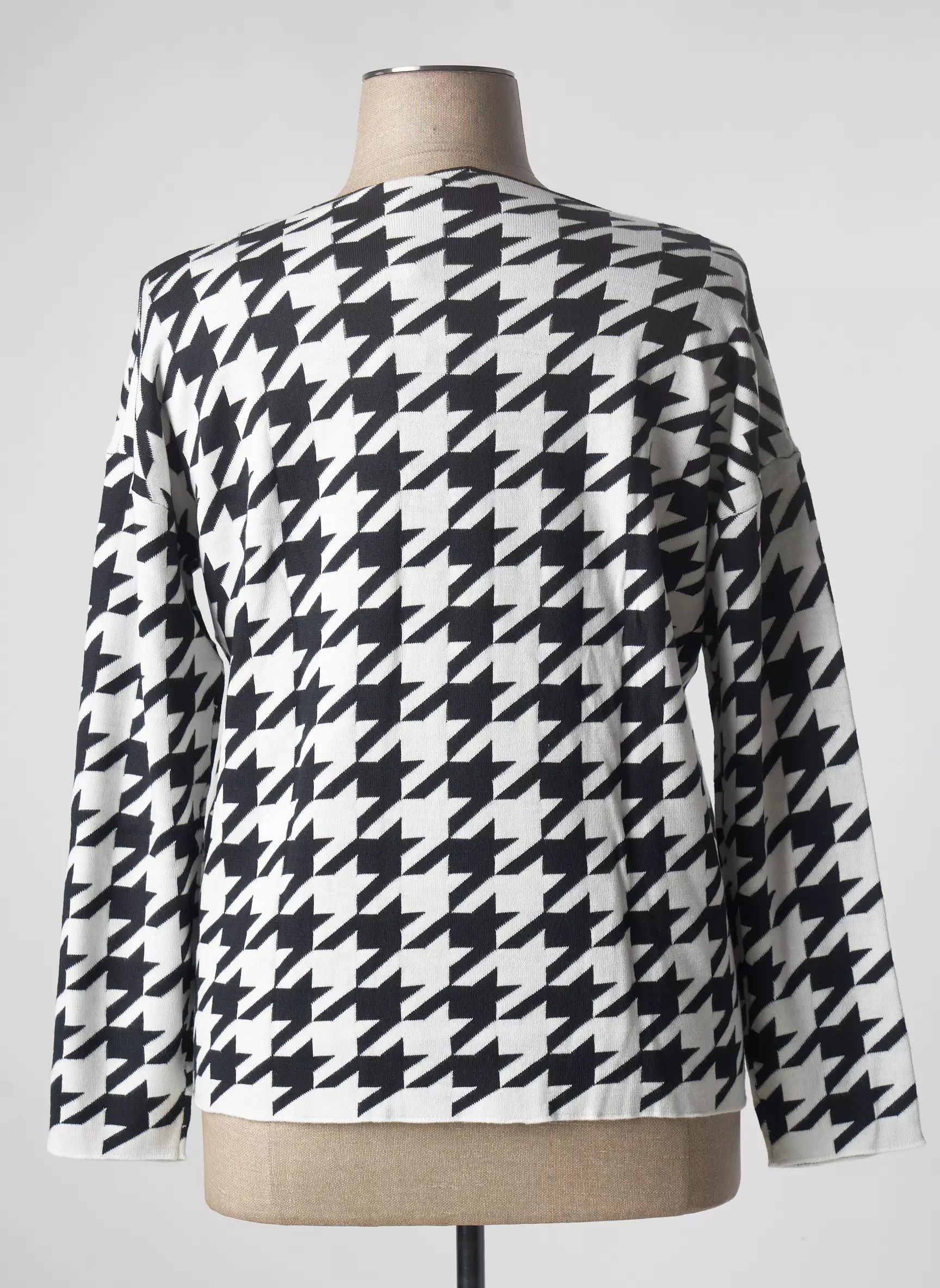 Thomas Rabe Pulls Femme couleur noir