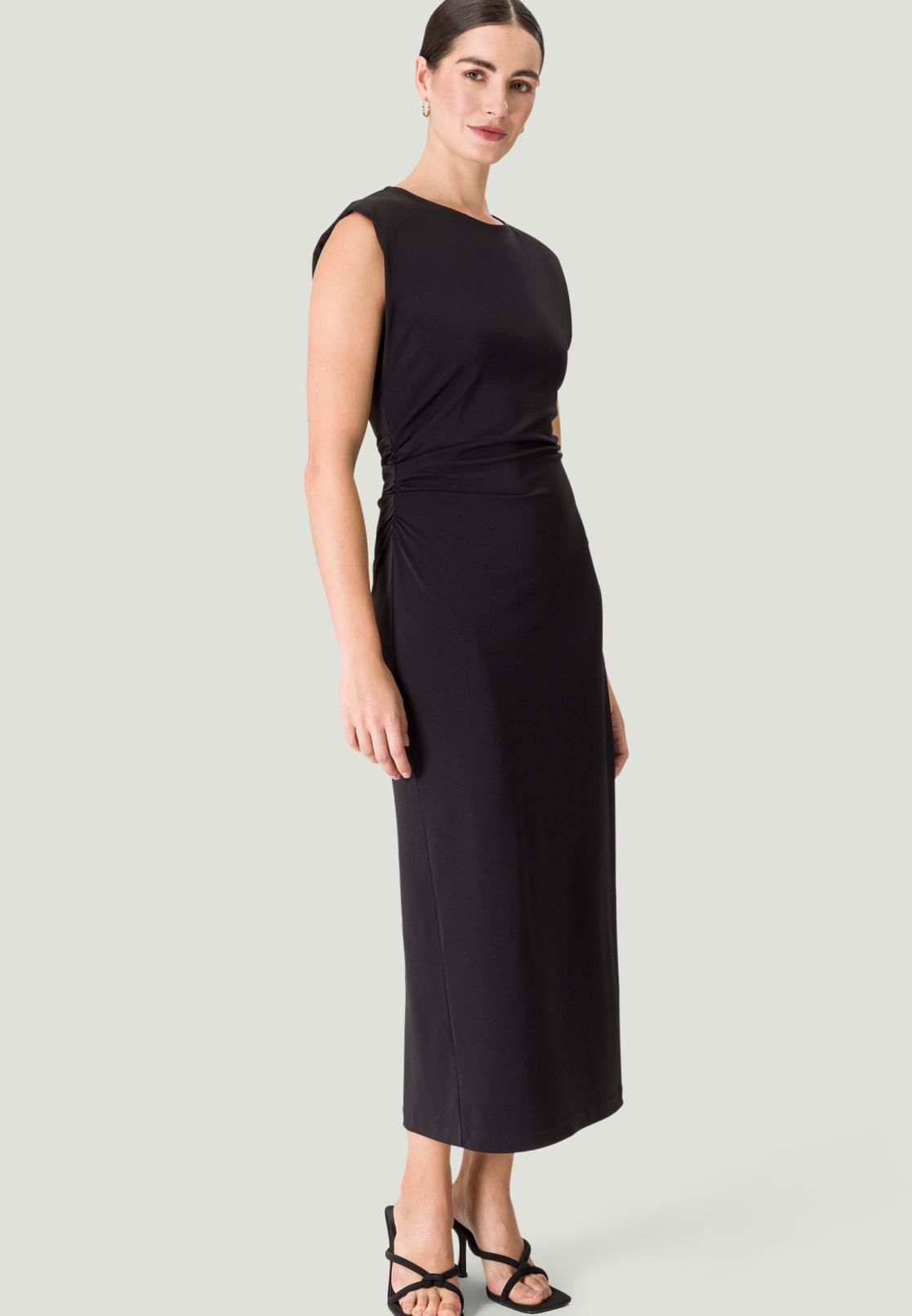 Maxikleid mit Raffung