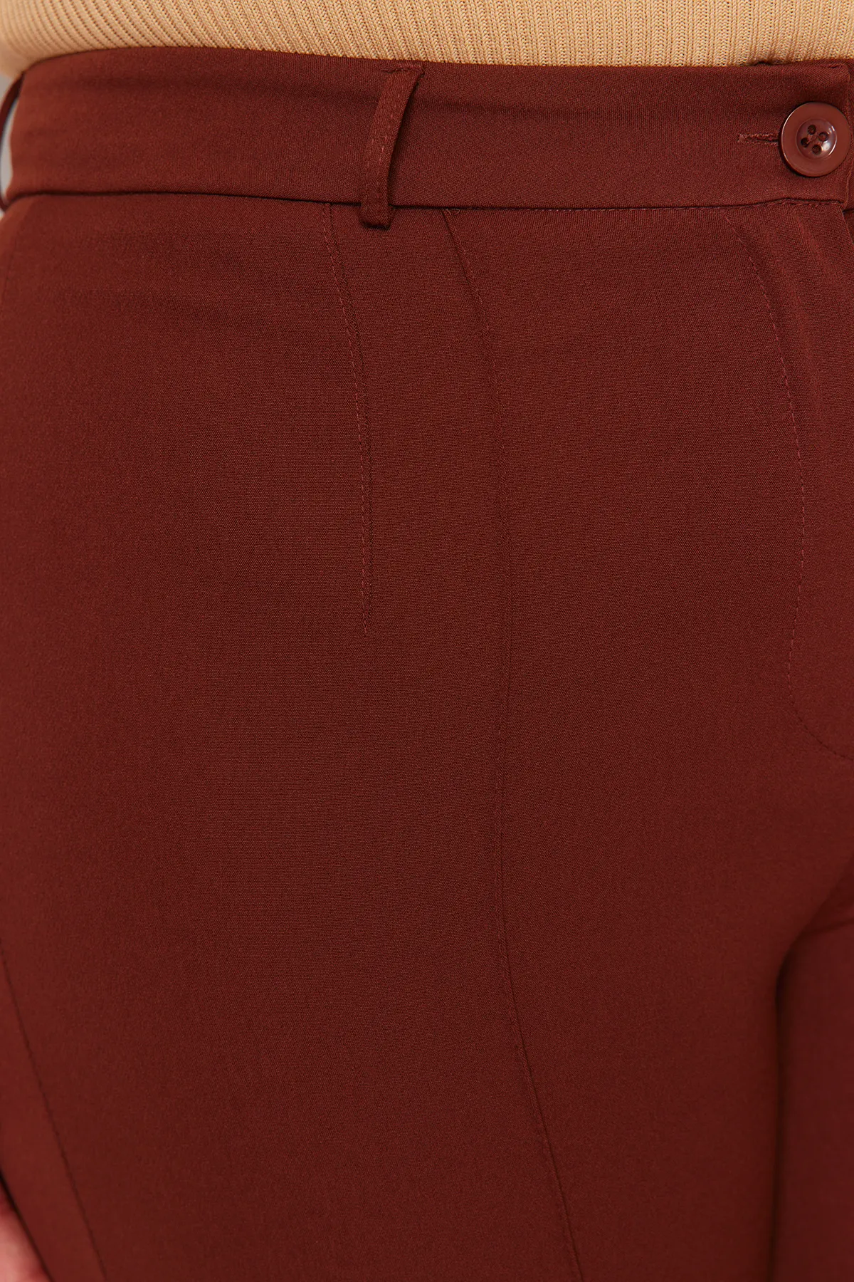 Trendyol Curve  Braune Hose mit hoher Taille und geripptem, genähtem spanischen Bein