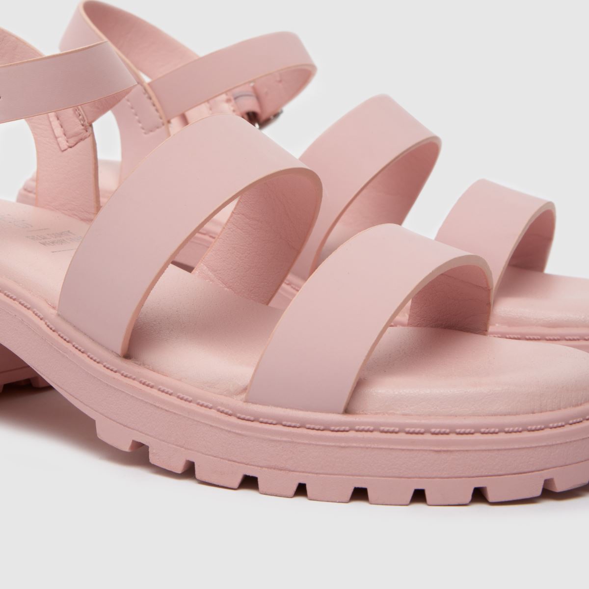 Schuh halványrózsaszín taffy sarkú lányos ifjúsági szandál