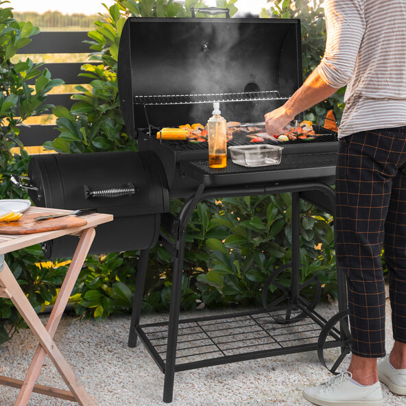 Smoker Holzkohlegrill