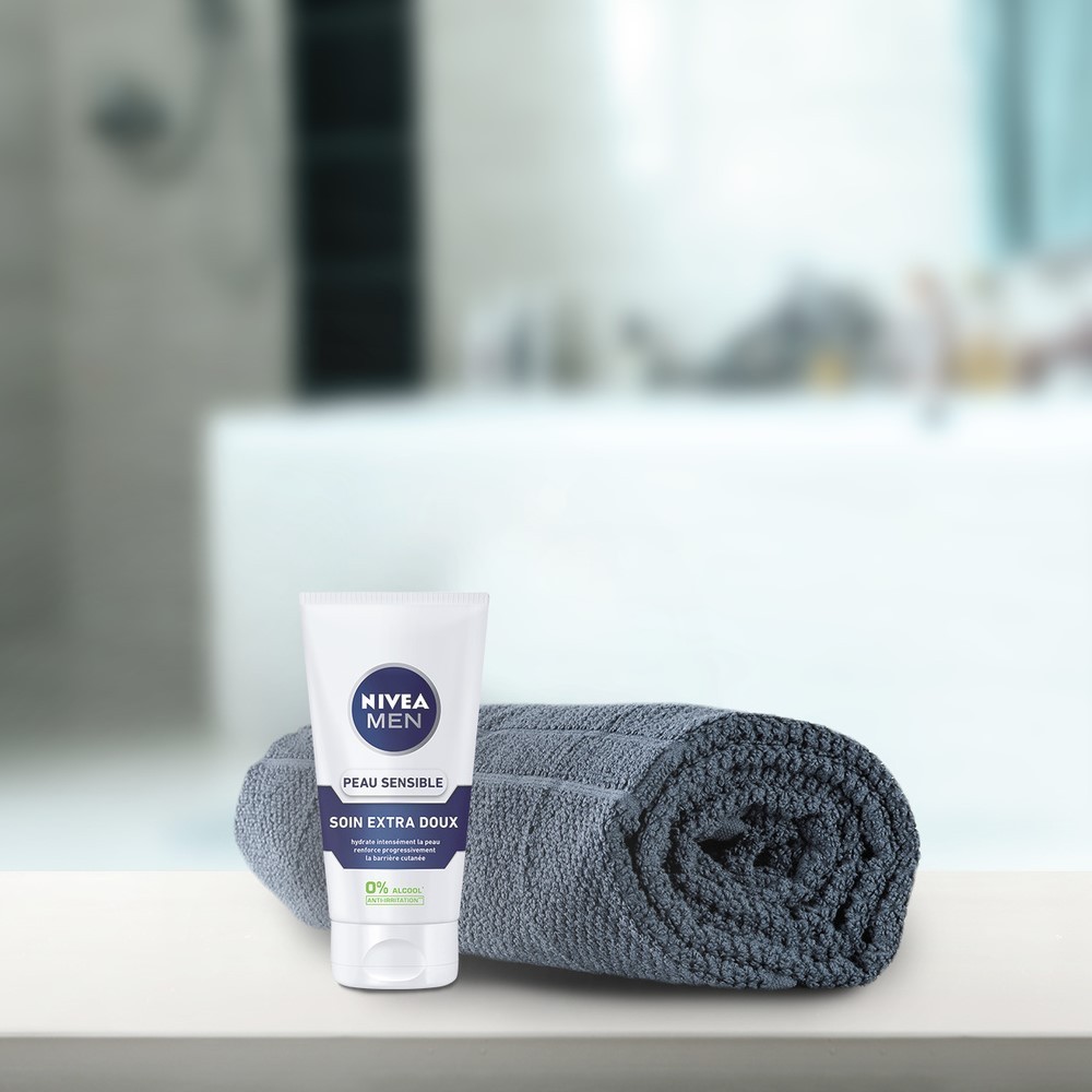 NIVEA Îngrijire hidratantă 24H cu mușețel 0% alcool pentru ten sensibil