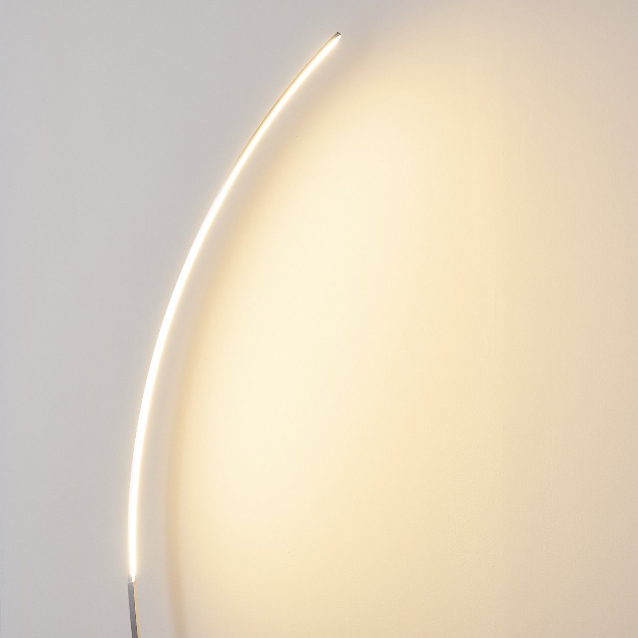 hofstein Bogenlampe Oneto LED Designer Standlampe in Aluminiumgebürstet, mit Fußschalter und Kabel, Leselampe, fest eingebaute LEDs 1100 Lumen