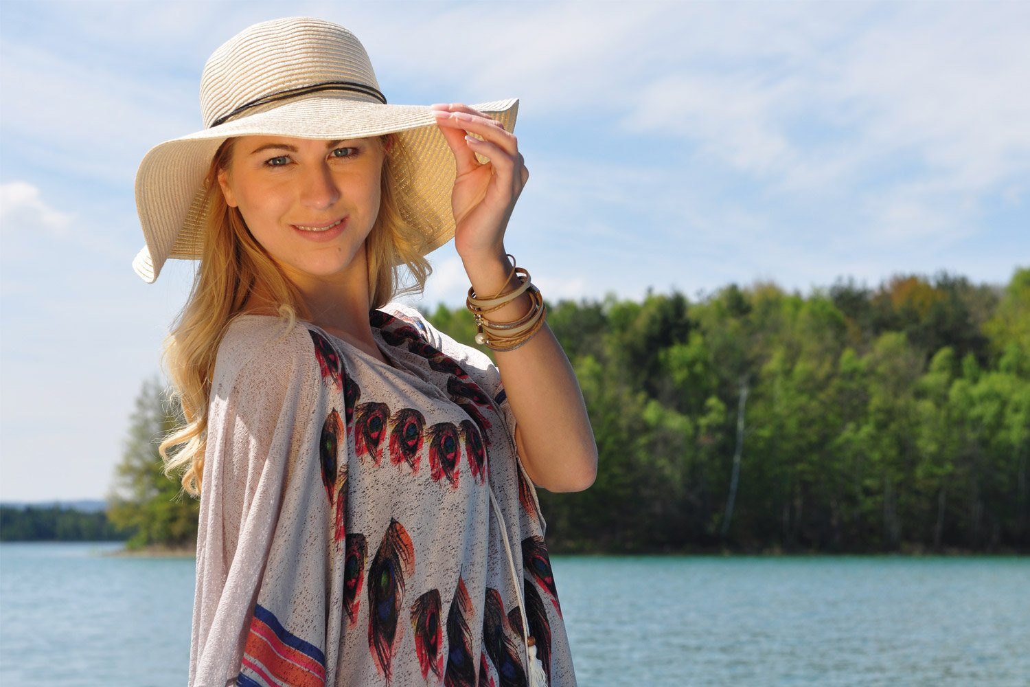 styleBREAKER Sonnenhut (1-St) Floppy Sonnenhut mit schmalem Zierband und Schleife