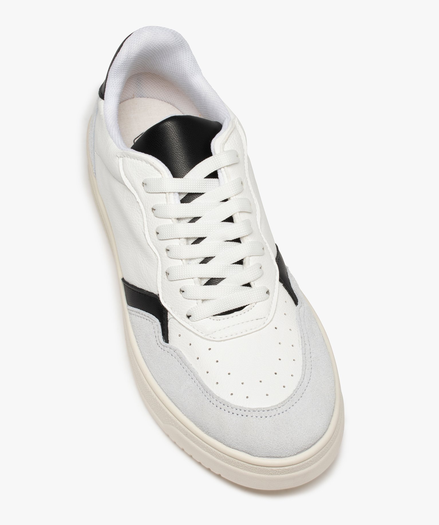 Baskets homme à lacets et détails contrastés style retro blanc | GEMO