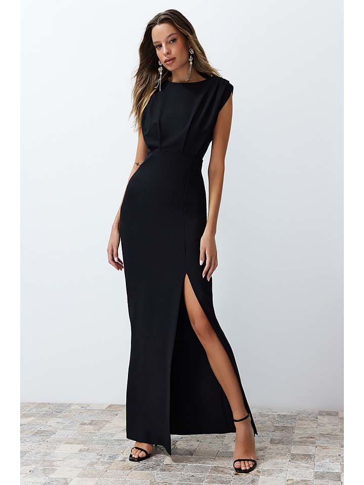 trendyol Kleid in Schwarz günstig kaufen