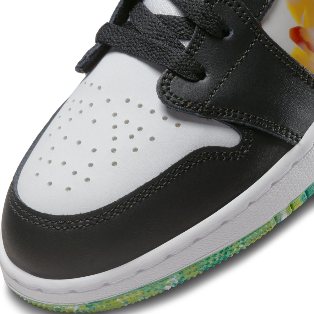 NIKE JORDAN 1 Low SE GS DJ6252-038 / schwarz