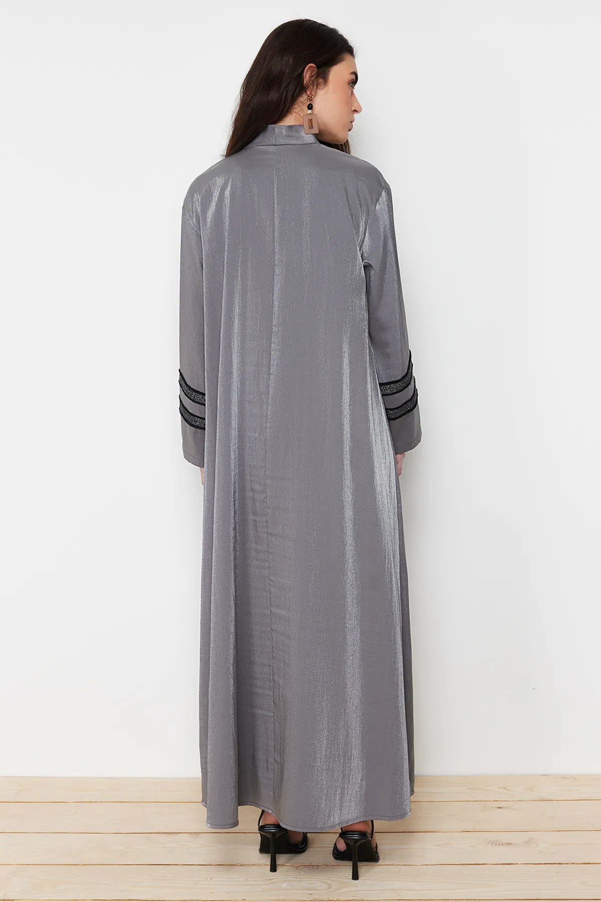 Trendyol Modest  Geräucherte, bestickte, glänzende, lange gewebte Mütze & Ferace & Abaya TCTSS24KF00004