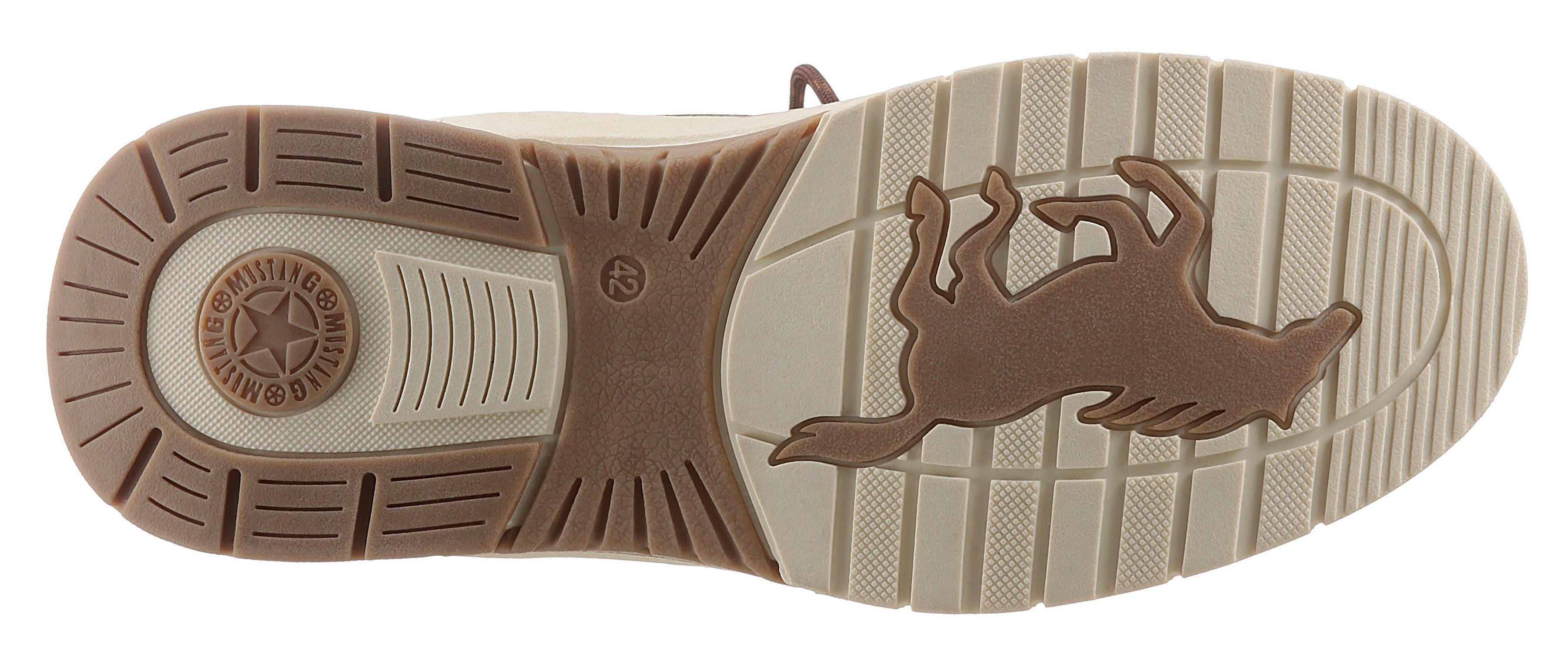 Mustang Shoes Schnürboots mit gepolsterter Innensohle