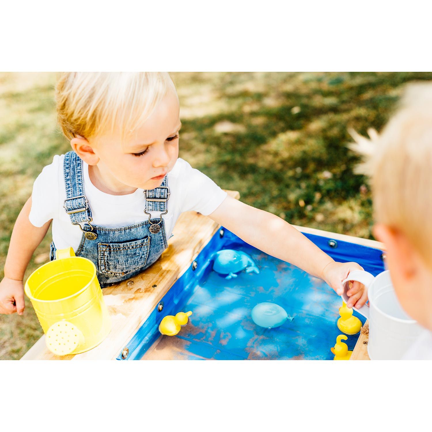 Plum Surfside Sand- und Wasserspieltisch