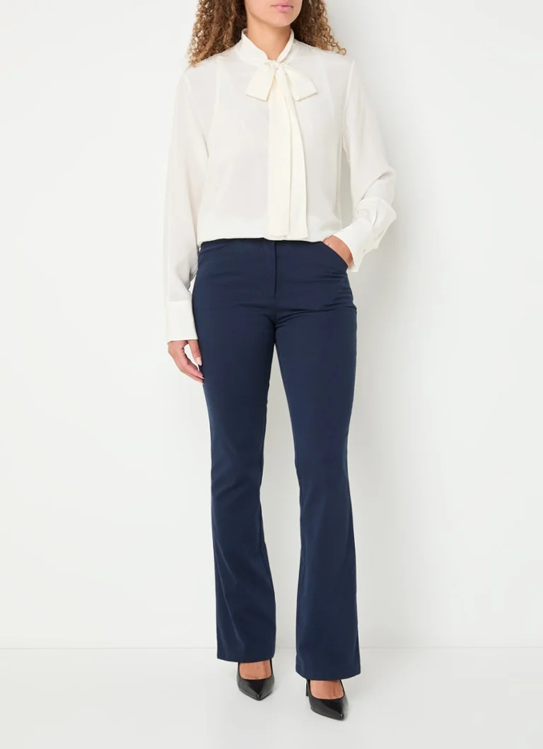 Pantaloni evazați HUGO BOSS cu talie medie și buzunare laterale