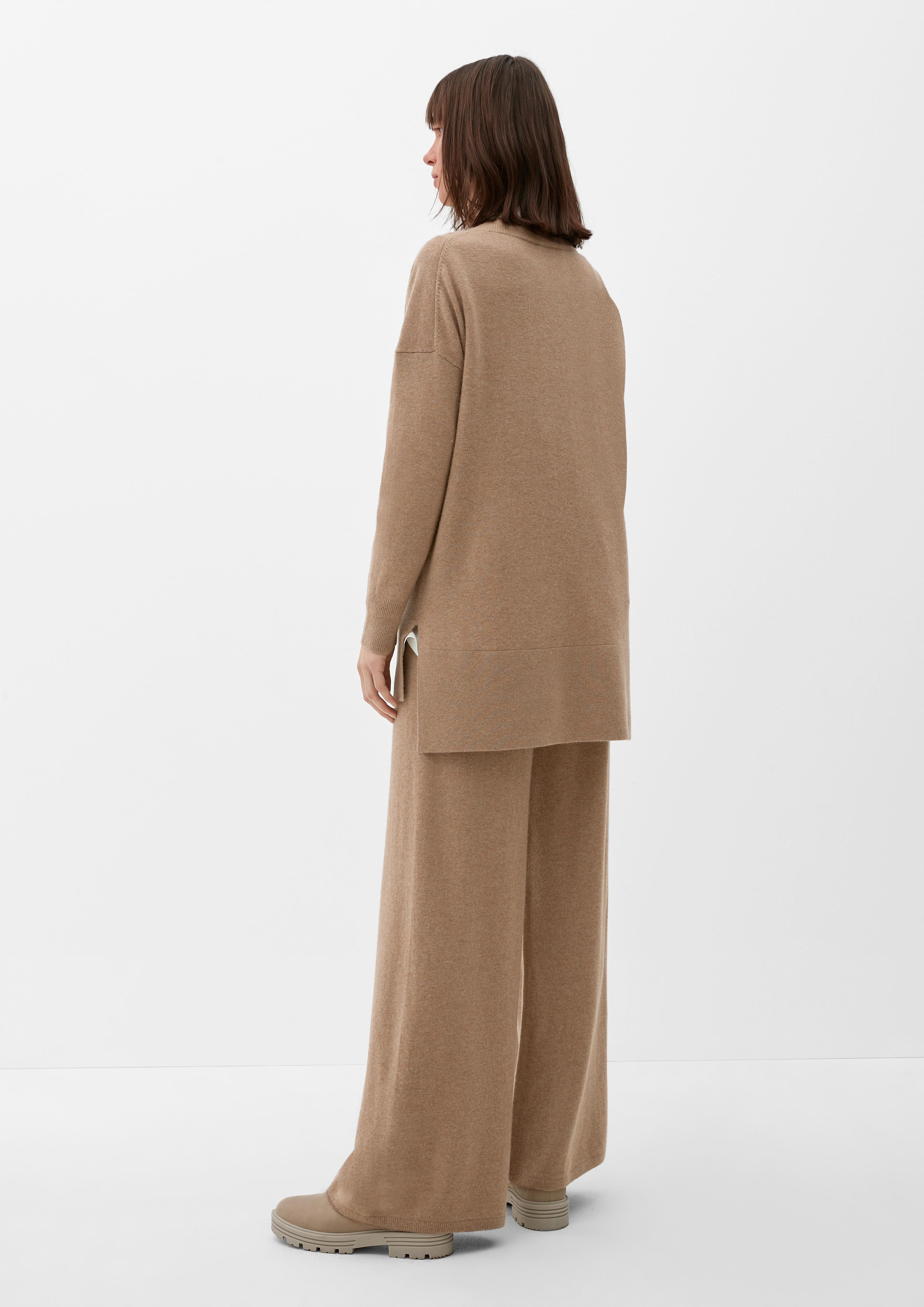 Kaschmirpullover mit V-Ausschnitt  2123894-84W5