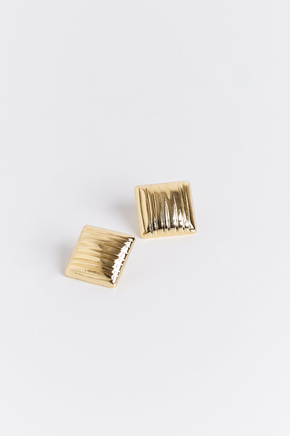 Square earrings