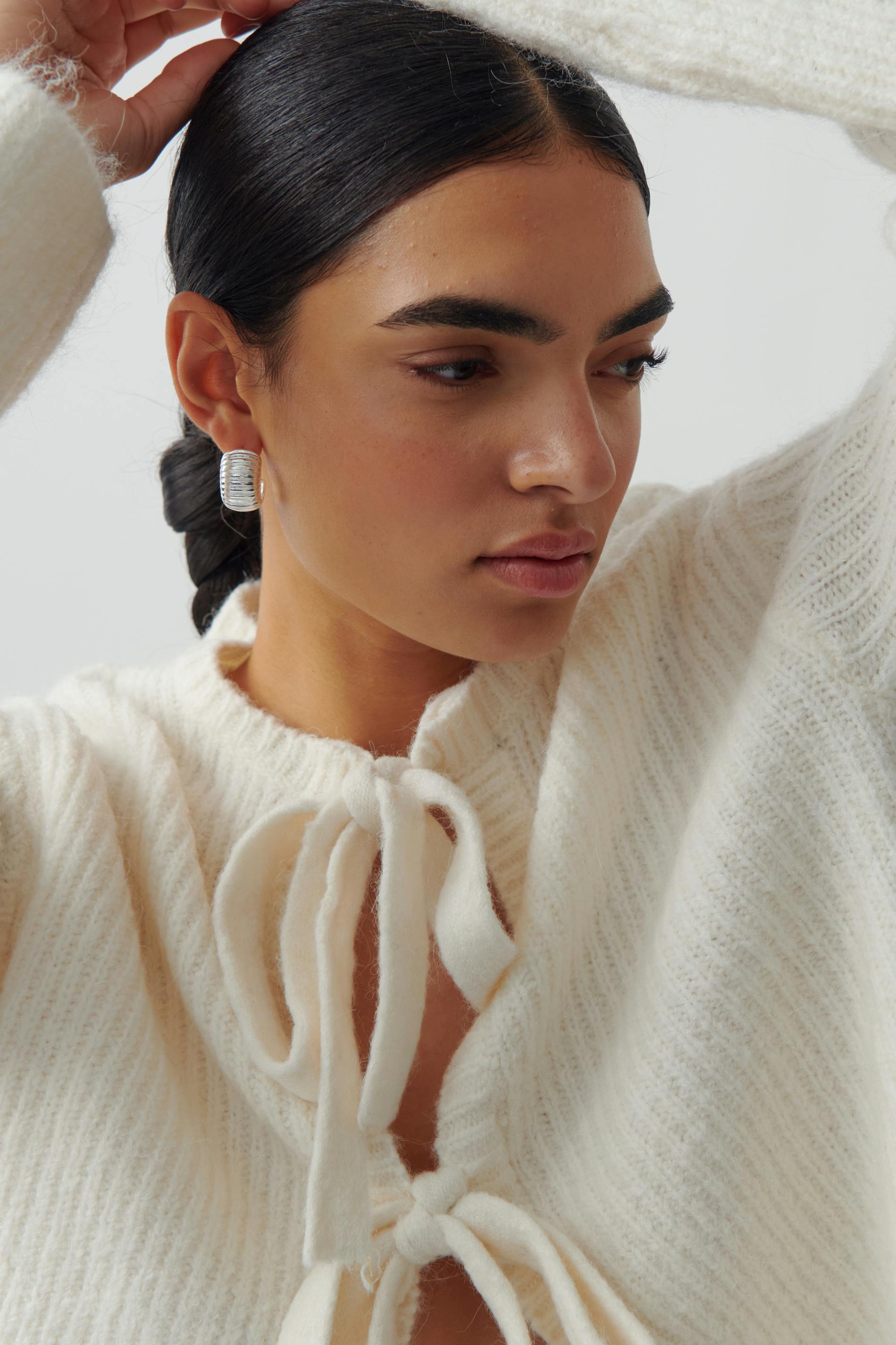 Knitted tie cardigan