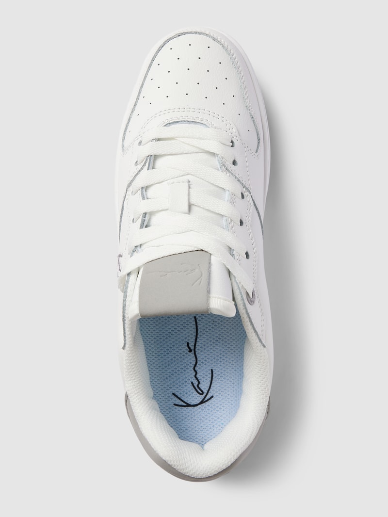 Sneaker mit Label-Stitching in weiss