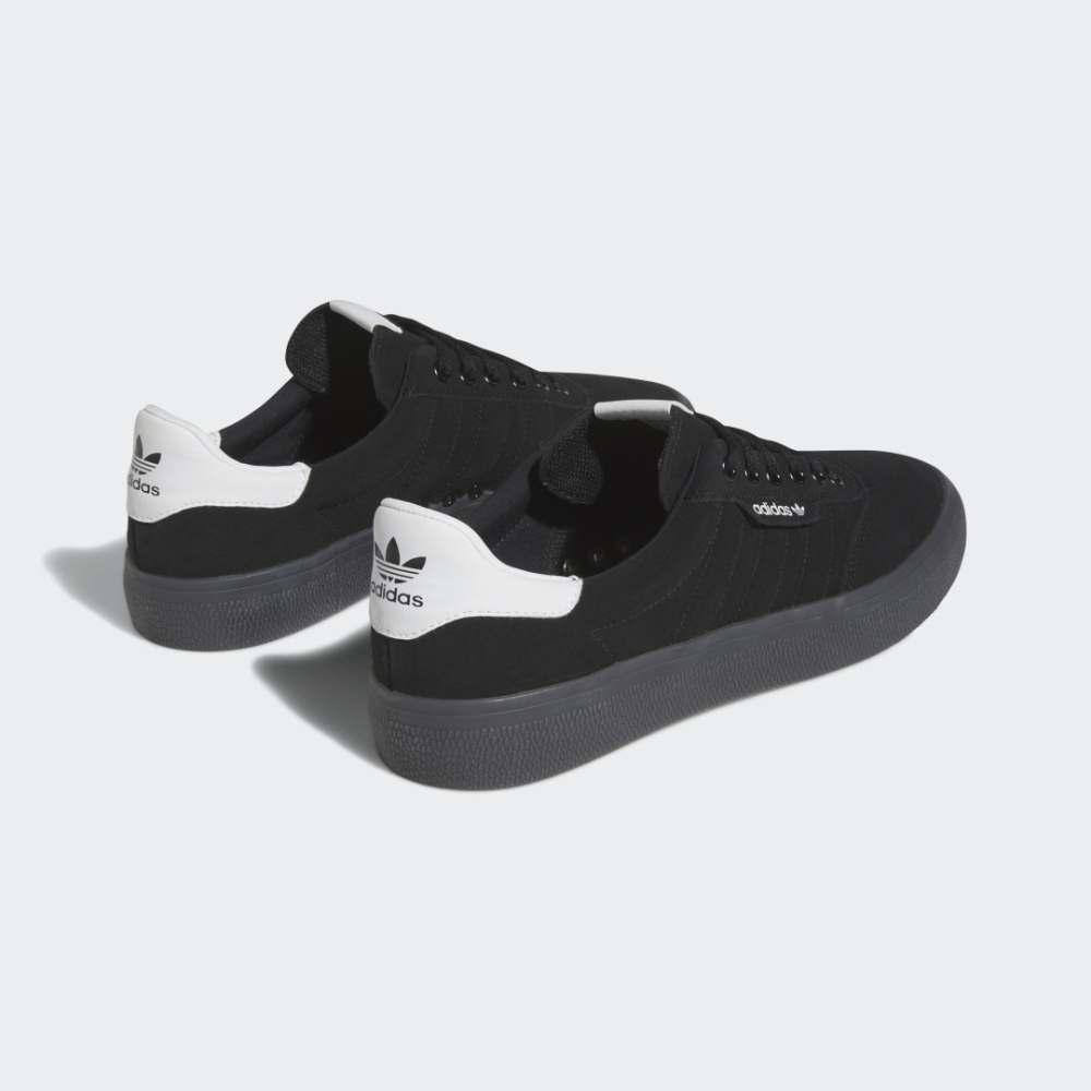 adidas 3MC HR0065 / schwarz