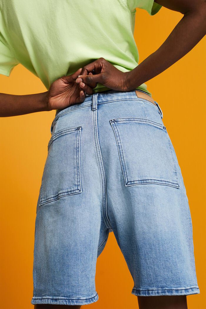 Jeans-Shorts mit hohem Bund
