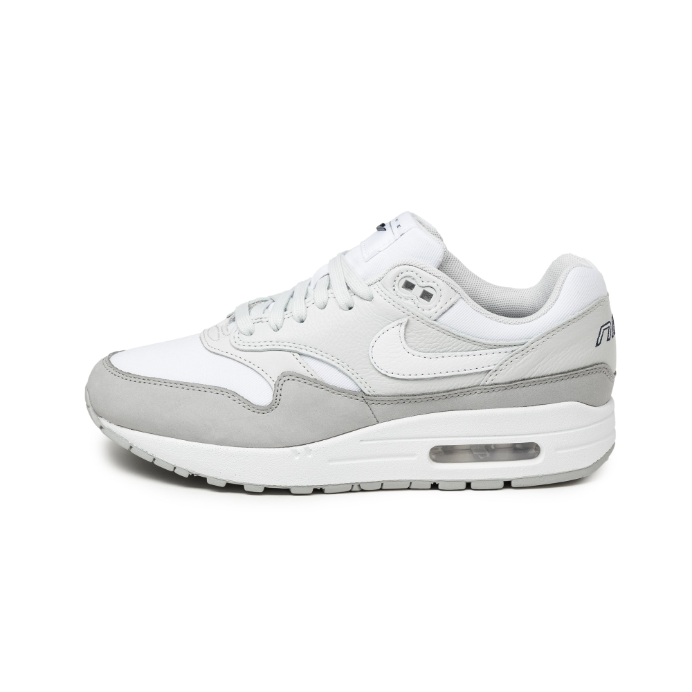 Nike Air Max 1 87 LX Light Smoke Grey FN0564-001 / weiss
