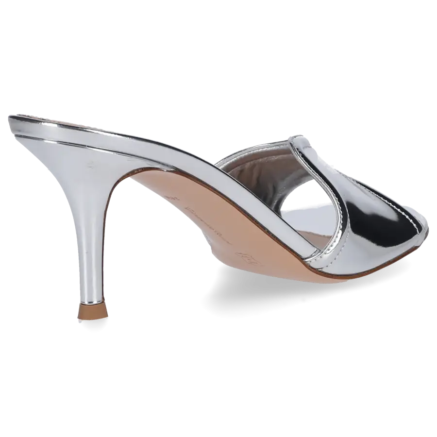 Gianvito Rossi - Pantoletten LUCREZIA Lackleder - silber