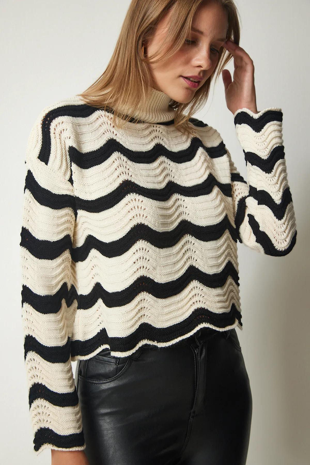 Happiness İstanbul  Pullover - Beige - Regular Fit