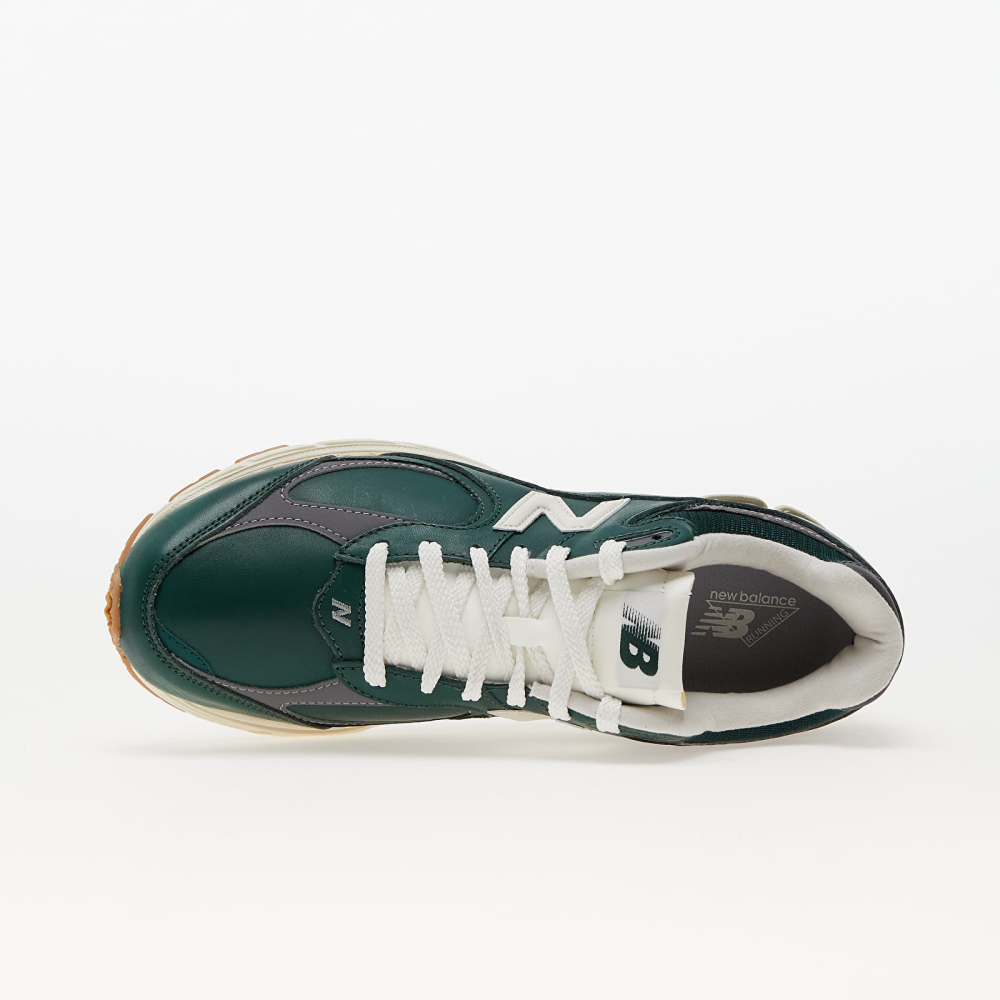 New Balance 2002R M2002RVI / grün
